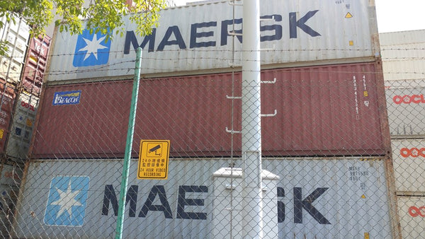 MAERSK 40' HIGH CUBE containers with Magnetic system, Corrugated-side. JTC # 405033 SOLD OUT