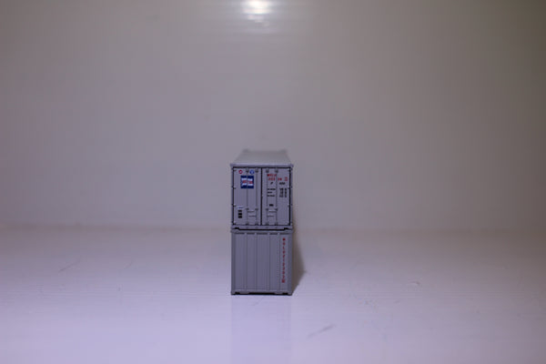 MITSUI OSK 40' Standard height (8'6") Smooth-side containers . JTC # 405657