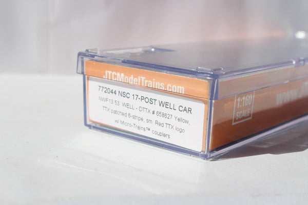 DTTX NSC 53' well car Class NWF13 - 17 Post (W & P) w/stripes, small Red TTX 658627. JTC# 772044