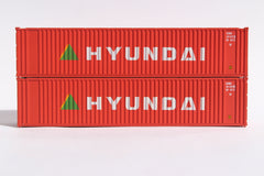 HYUNDAI (early) 40' Std. Height 2-P-44-P-2 'Square Corrugated' side containers JTC # 405557